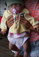 Bambola reborn tutta in